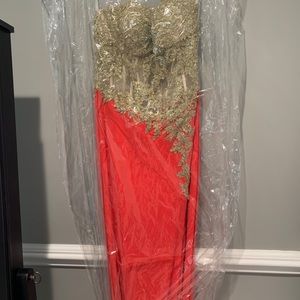 Prom dress